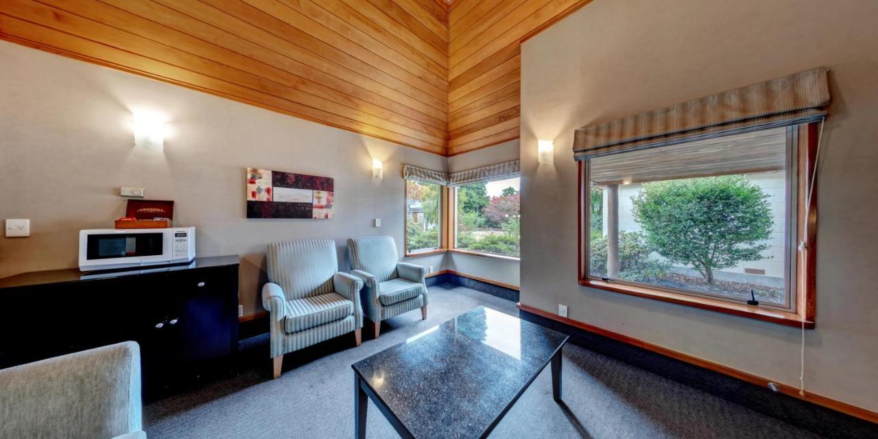 Distinction Te Anau Hotel&Villas Exterior foto