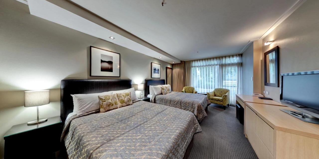 Distinction Te Anau Hotel&Villas Exterior foto