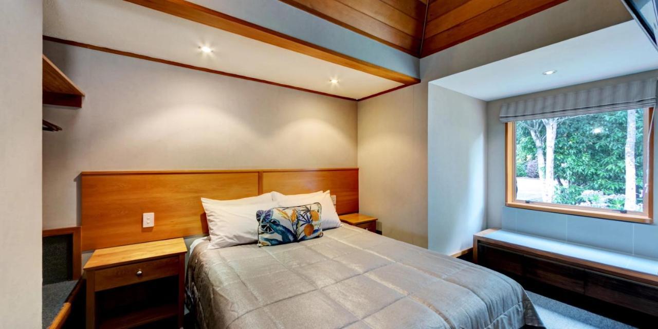 Distinction Te Anau Hotel&Villas Exterior foto