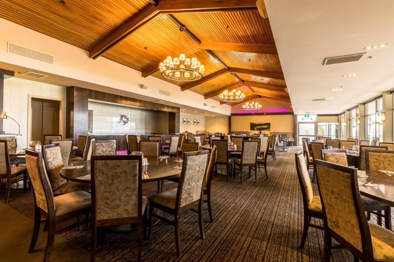 Distinction Te Anau Hotel&Villas Exterior foto