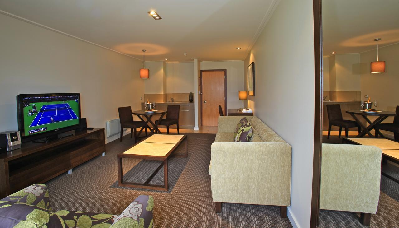 Distinction Te Anau Hotel&Villas Exterior foto